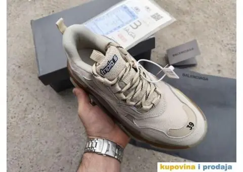 Balenciaga Triple S - 2/5