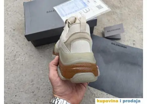 Balenciaga Triple S - 4/5