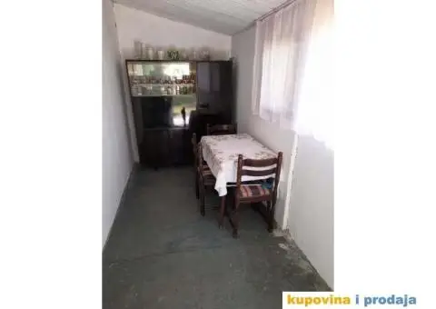 Prodajem vikendicu, Čortanovci - 7/11