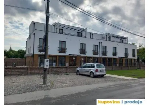 Na prodaju trosobni stanovi u Borci na mirnoj lokaciji - 10/11