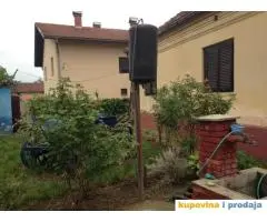 prodaja kompletnog seoskog domaćinstva sa imanjem