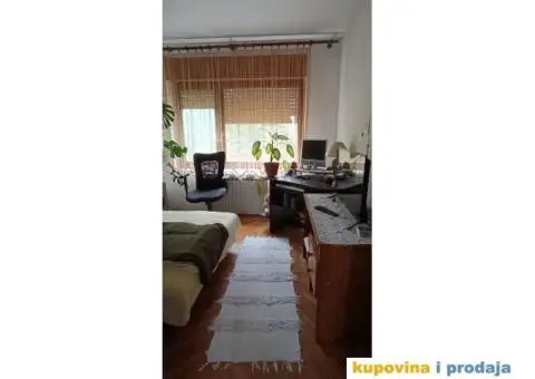 Porodična kuća u mirnom delu Vrbasa - 7/8