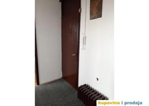 Izdajem namešten stan - 7/15
