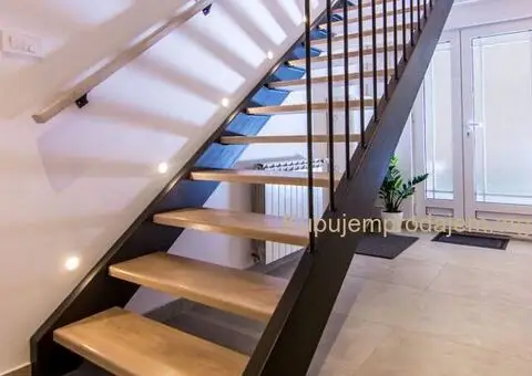 Unutrašnje STEPENICE - 3/14