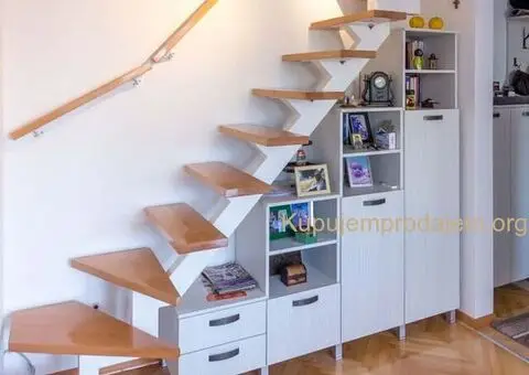 Unutrašnje STEPENICE - 13/14