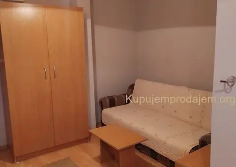 Izdajem garsonjeru komplet namestena, 24 kvadrata - 3/9