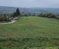 Prodajem ili menjam uz vasu doplatu plac u Drazevcu