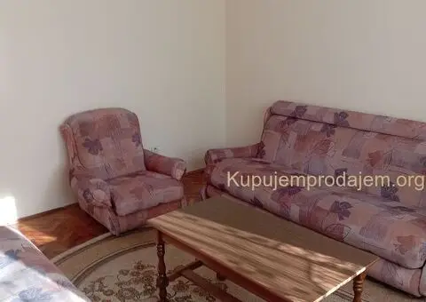 Izdajem Jednosoban stan - 2/14