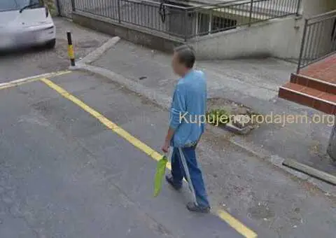 Izdajem dva garazna mesta, Bilećka 22 na Vozdovcu - 3/4