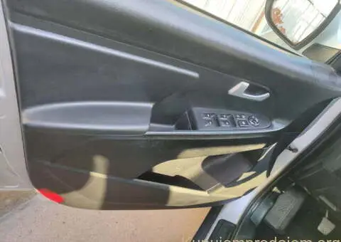 Na prodaju KIA Sportage 2011 - 7/15