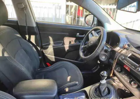 Na prodaju KIA Sportage 2011 - 12/15