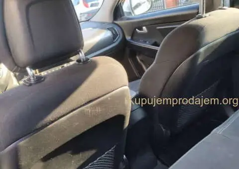 Na prodaju KIA Sportage 2011 - 14/15