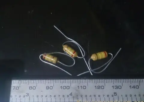 MOX / Carbon Otpornici 5W 3w 2w 1W za Skretnice itd - 13/15