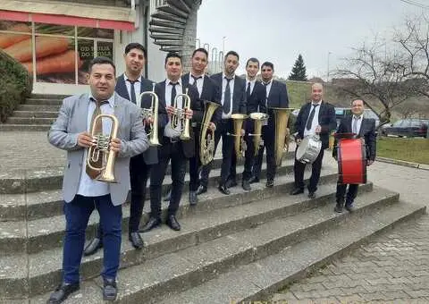 Trubaci za svadbe i sva vasa veselja-novi sad - 2/5