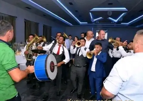 Trubaci Novi sad - 2/5