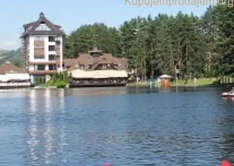 Na prodaju gradjevinsko zemljište na Zlatiboru