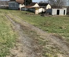 Na prodaju kuća u mestu Mali Crljeni