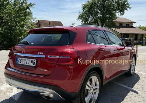 Mercedes Benz GLA 220 2,2 2015. god - 2/14