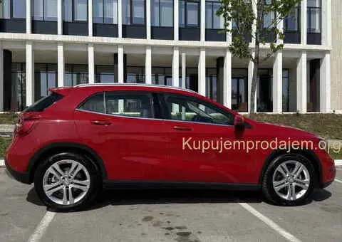 Mercedes Benz GLA 220 2,2 2015. god - 14/14