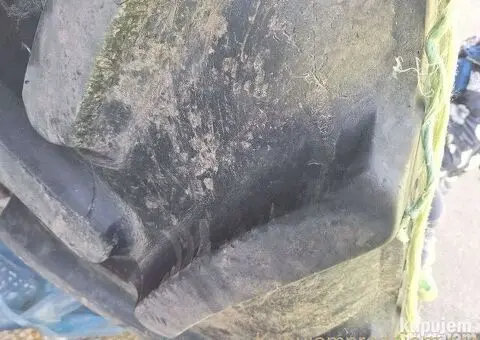 Traktorska guma 520/70 38 - 3/7