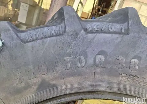 Traktorska guma 520/70 38 - 5/7
