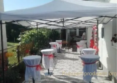 Iznajmljivanje barskih stolova i pagoda - 3/5