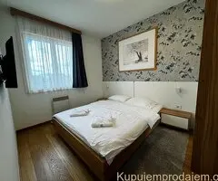 STAN U SKLOPU HOTELA NA PRODAJU