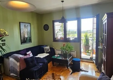 Stan na prodaju Zlatiborski konaci - 2/5