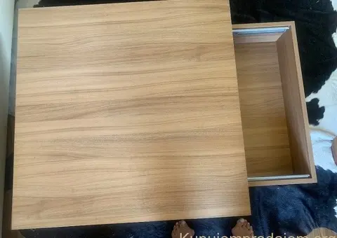 Klub sto / dnevna soba / kancelarija - 2/2