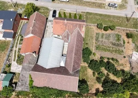 Prodaja poslovnog I stambenog prostora, Ravno Selo - 2/9