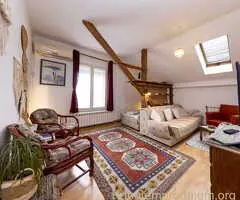 Izdajem stan u Beogradu kod Đeram pijace