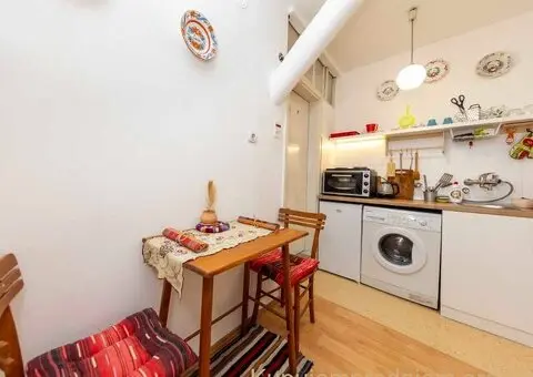 Izdajem stan u Beogradu kod Đeram pijace - 5/6