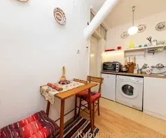 Izdajem stan u Beogradu kod Đeram pijace