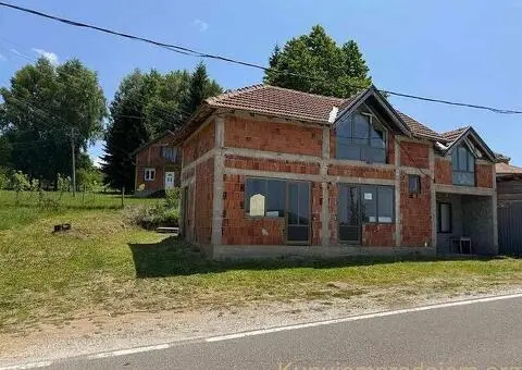 Vikendica sa poslovnim prostorom na Vlasinskom jezeru-idealna za odmor ili posao - 7/15