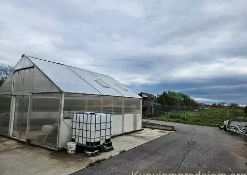 Kuca u Rajkovcu sa pomocnim objektima i placem - 4/8