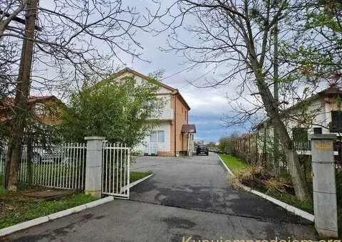 Kuca u Rajkovcu sa pomocnim objektima i placem - 8/8