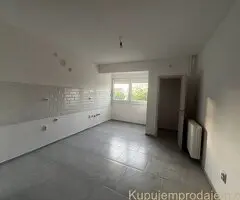 Prodajem kucu u centru Zrenjanina