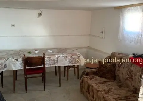 Kuca na prodaju Bistrica-Lazarevac - 10/15