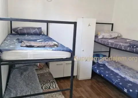Izdajem smestaj za radnike-Dobanovci - 1/5