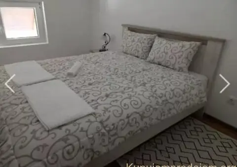 Prodajem apartman u centru Divcibara - 7/10