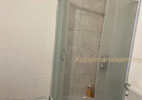 Prodajem stan u najstrozem centru Petrovca na Mlavi - 7/15