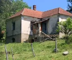 Prodajem dve kuce Pepeljevac-Lajkovac