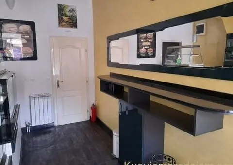 Izdajem opremljen lokal, pekara, proizvodnja kolača, kuhinja INĐIJA - 2/12