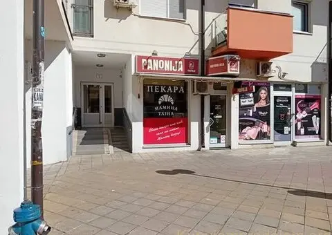 Izdajem opremljen lokal, pekara, proizvodnja kolača, kuhinja INĐIJA - 10/12