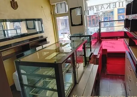 Izdajem opremljen lokal, pekara, proizvodnja kolača, kuhinja INĐIJA - 11/12