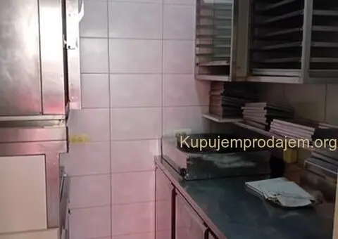 Izdajem opremljen lokal, pekara, proizvodnja kolača, kuhinja INĐIJA - 12/12