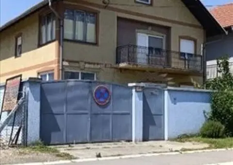 Prodajem kucu u Busijama-Legalizovano - 1/15