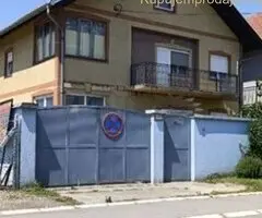 Prodajem kucu u Busijama
