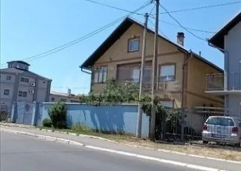 Prodajem kucu u Busijama-Legalizovano - 2/15