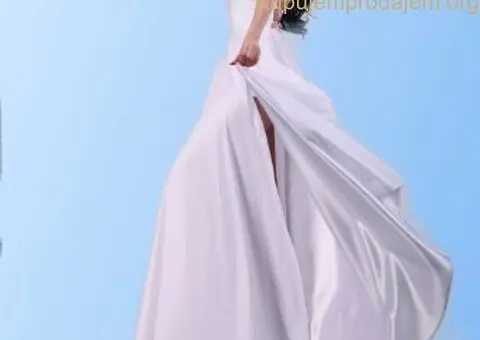 Kolekcija ženskih stvari na prodaju - 4/8